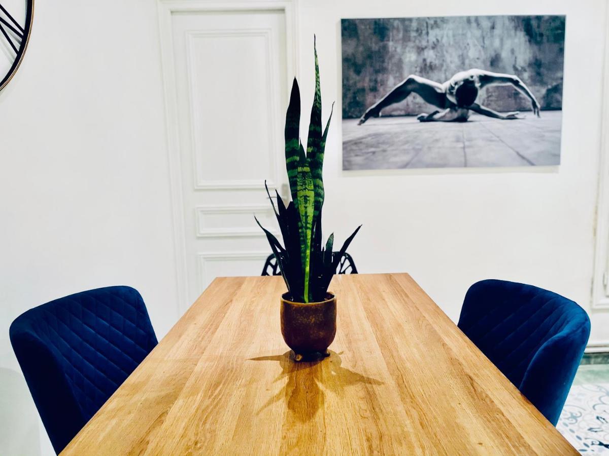 Luxury Place In Le Marais - Central パリ エクステリア 写真