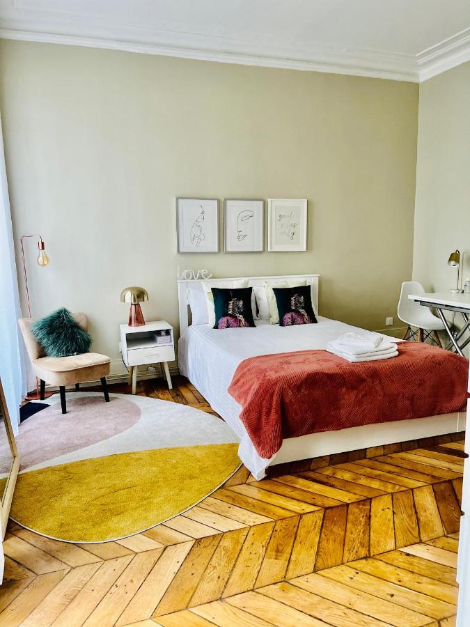 Luxury Place In Le Marais - Central パリ エクステリア 写真